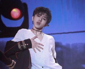 娱乐圈新小花的爆料,揭秘明星背后的真实故事  第1张