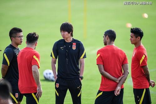 国足李铁爆料最新消息,最新动态与备战策略曝光  第2张